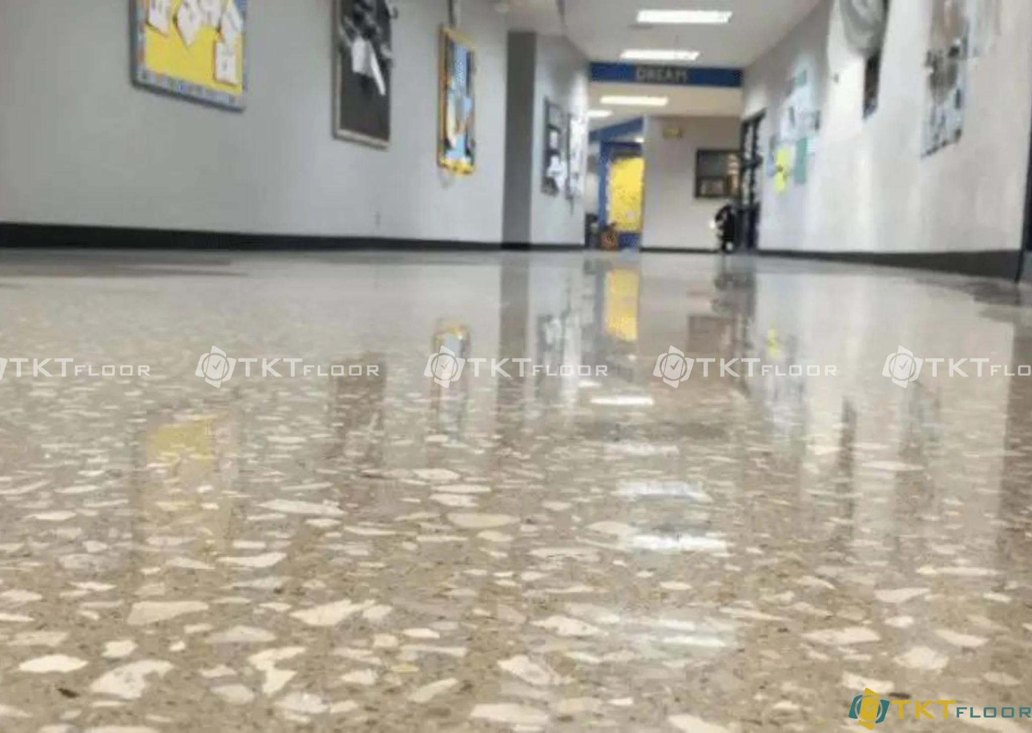 dịch vụ đánh bóng sàn bê tông TKT Floor